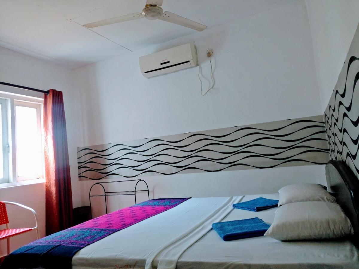 Villa Two Residence Dehiwala-Mount Lavinia Eksteriør billede
